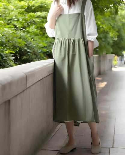 Classic Cotton Linen,Waterproof Apron,Gardening Apron,Baking and Crafting Apron,Deep Pockets Apron,Adjustable and Comfortable Apron